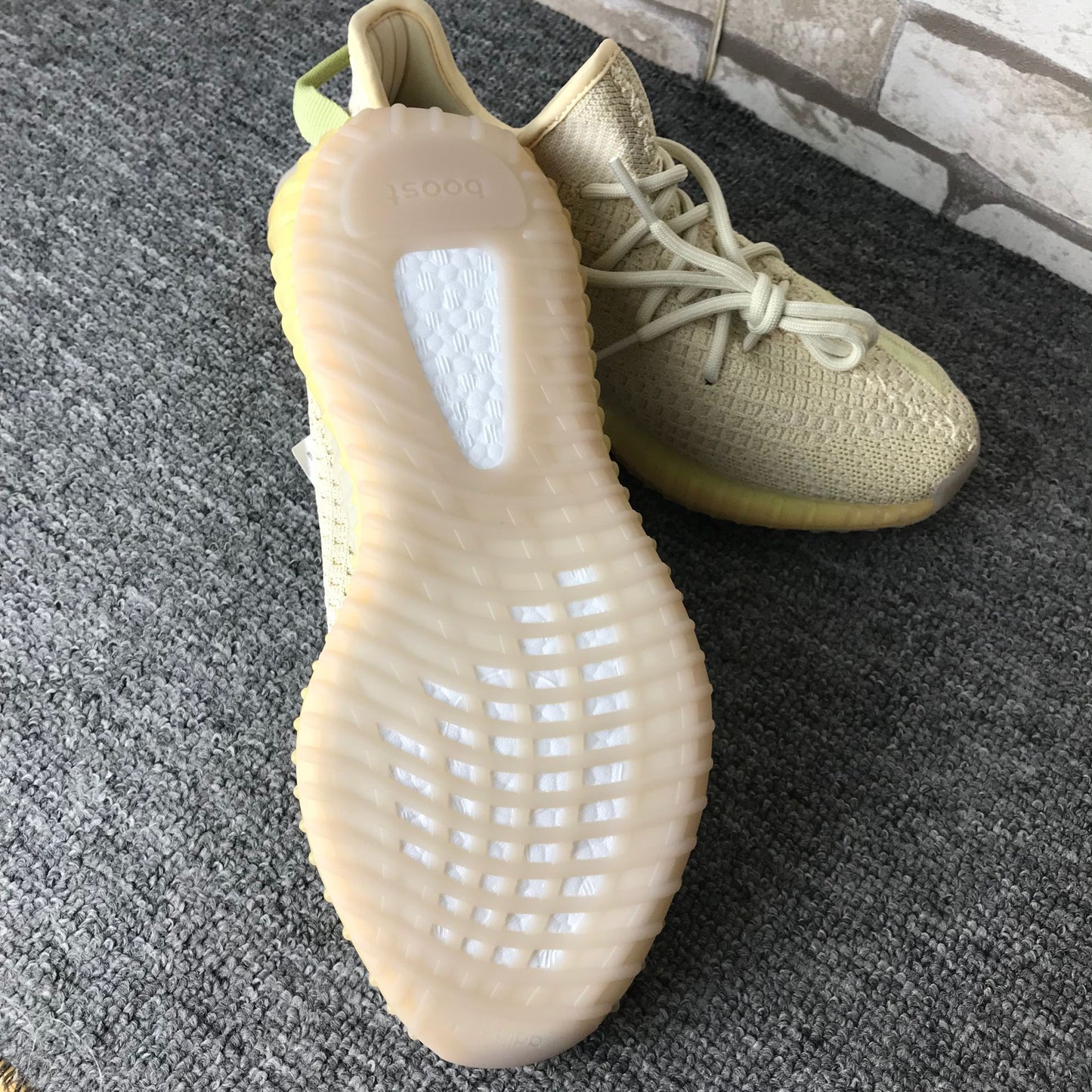 Adidas Yeezy Boost 350 V2 Flax