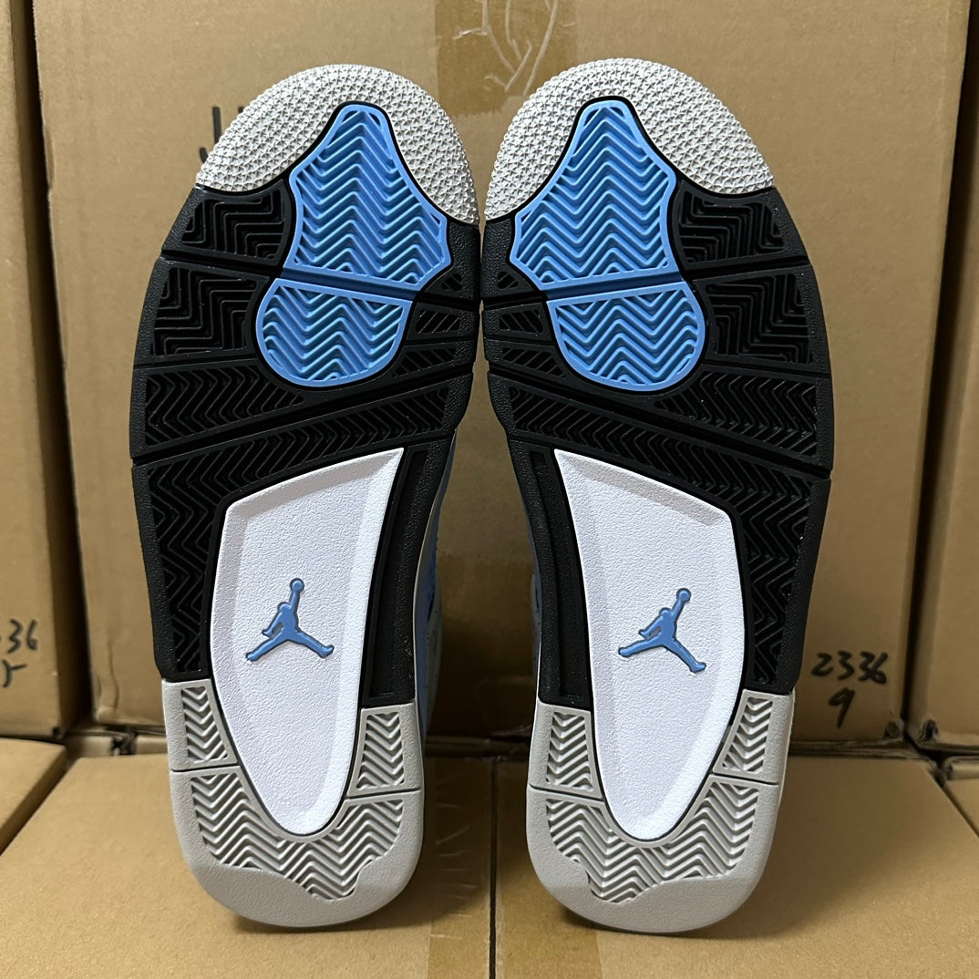 Air Jordan 4 Retro University Blue