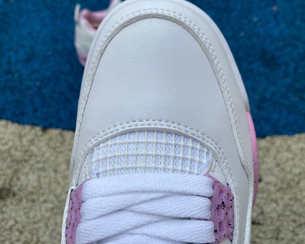 Air Jordan 4 Pink Oreo