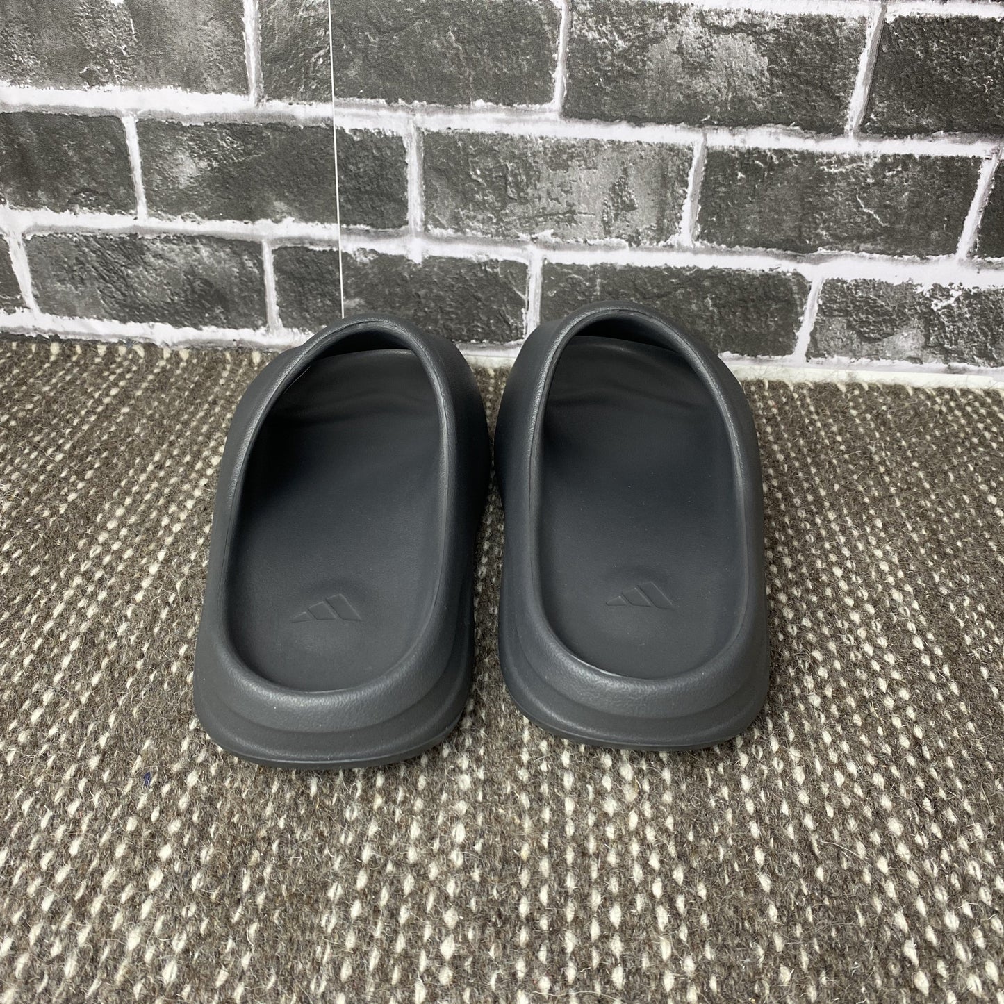 Adidas Yeezy Slide Onyx