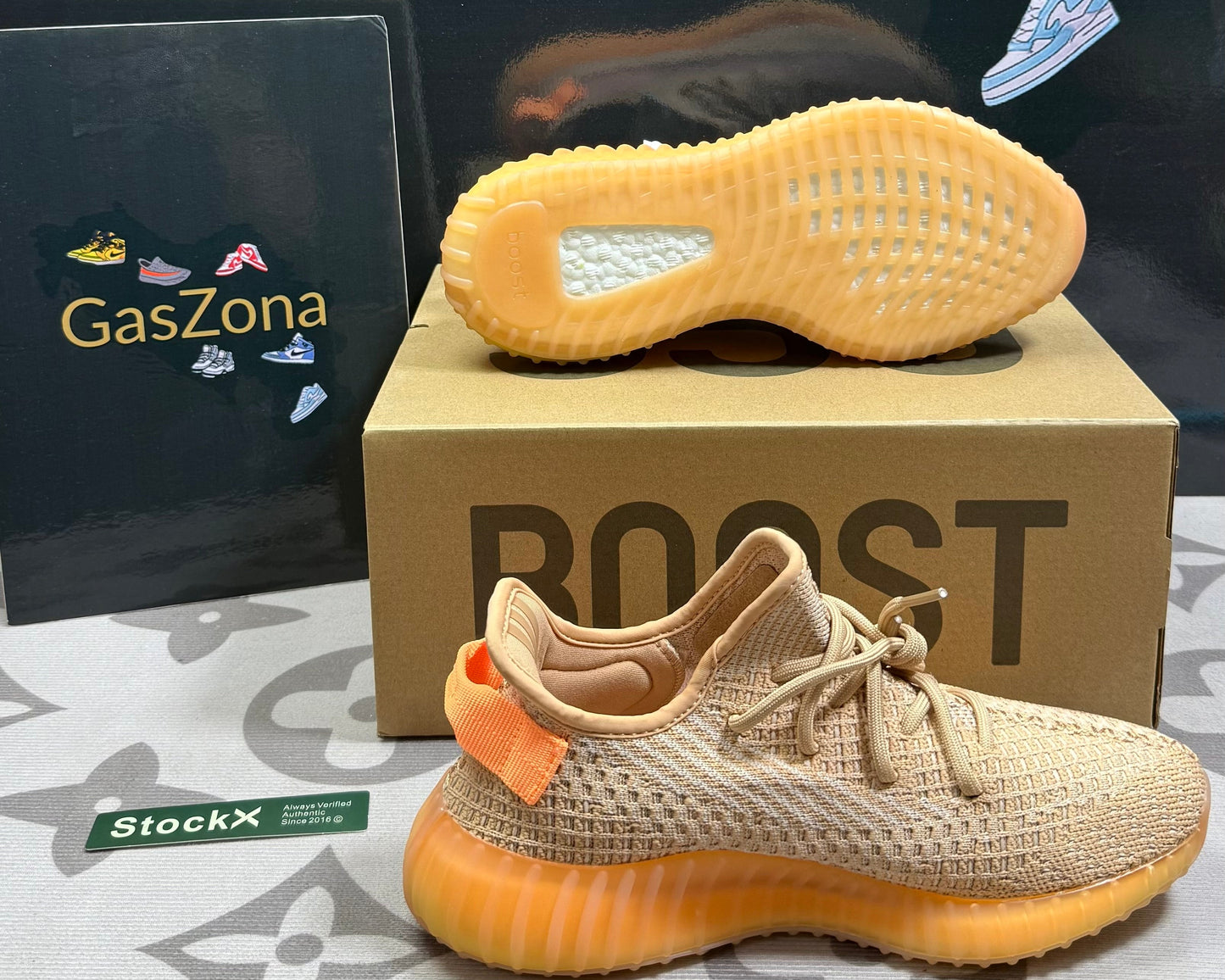Adidas Yeezy Boost 350 V2 Clay