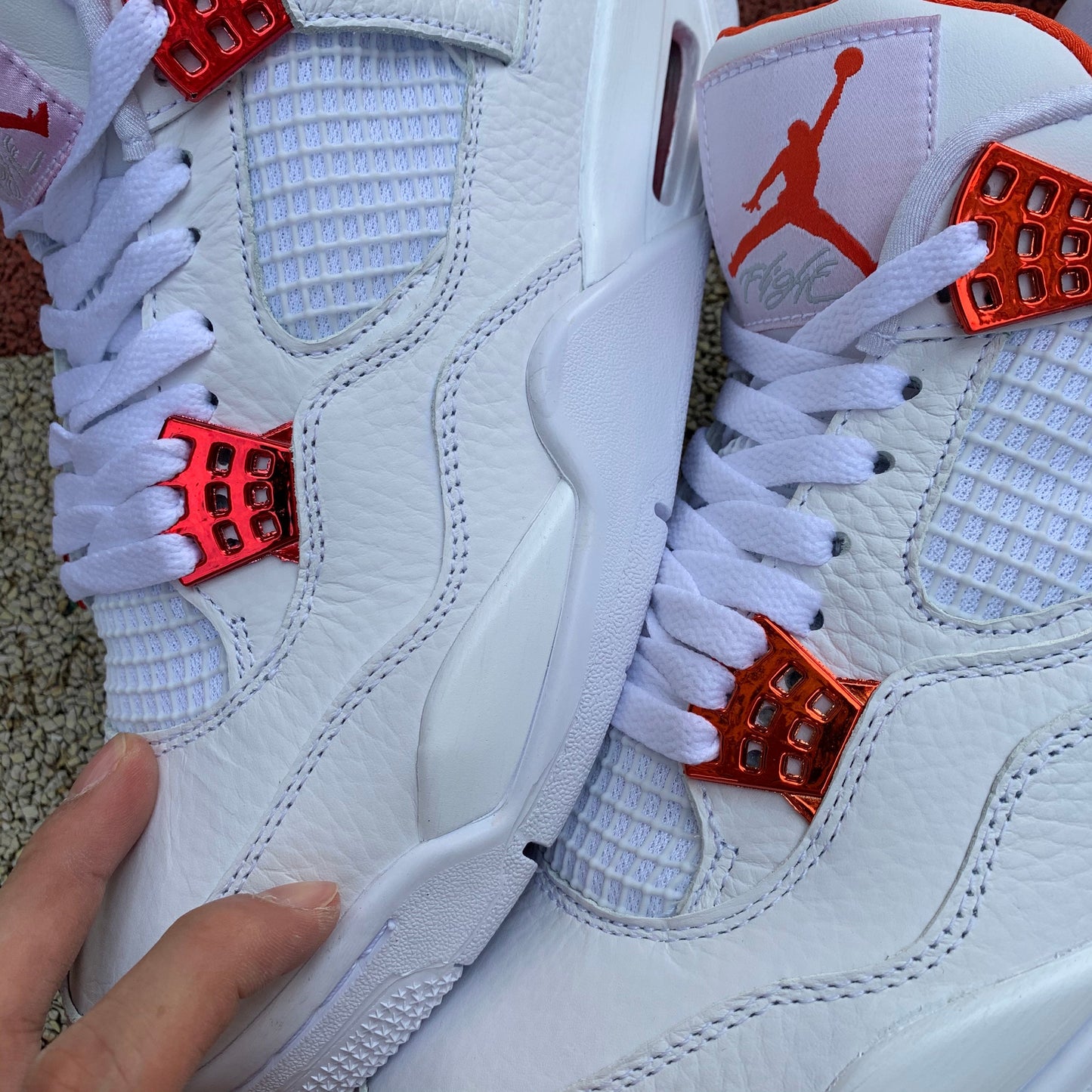 Air Jordan 4 Retro Metallic Red