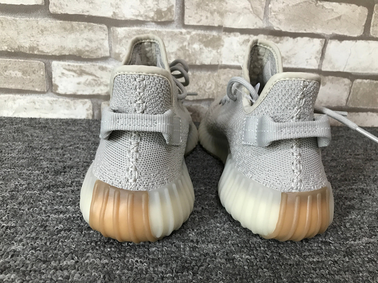 Adidas Yeezy Boost 350 V2 Sesame