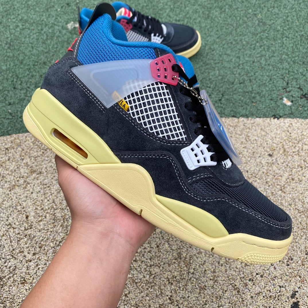 Air Jordan 4 Retro Union Off Noir